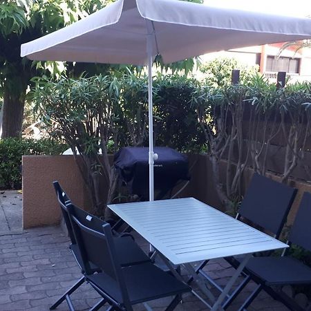 Studio Cabine Avec Jardinet A 30 M De La Plage, Au Calme. Gruissan Εξωτερικό φωτογραφία